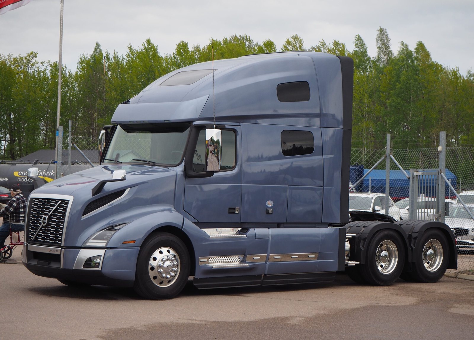 Volvo VNL